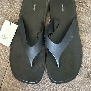 Zara Black Sandals Minimalist Flip-Flops NWT Size eu 38/39 (7.5/8)